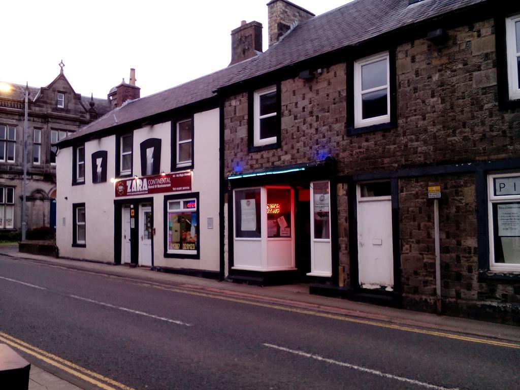 Zara Continental Hotel Langholm Exterior photo